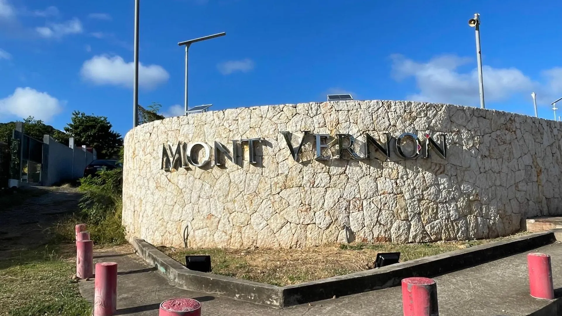 French Ocean View, Beach And Pool Cul de Sac 0*,  Sint Maarten/Saint Martin