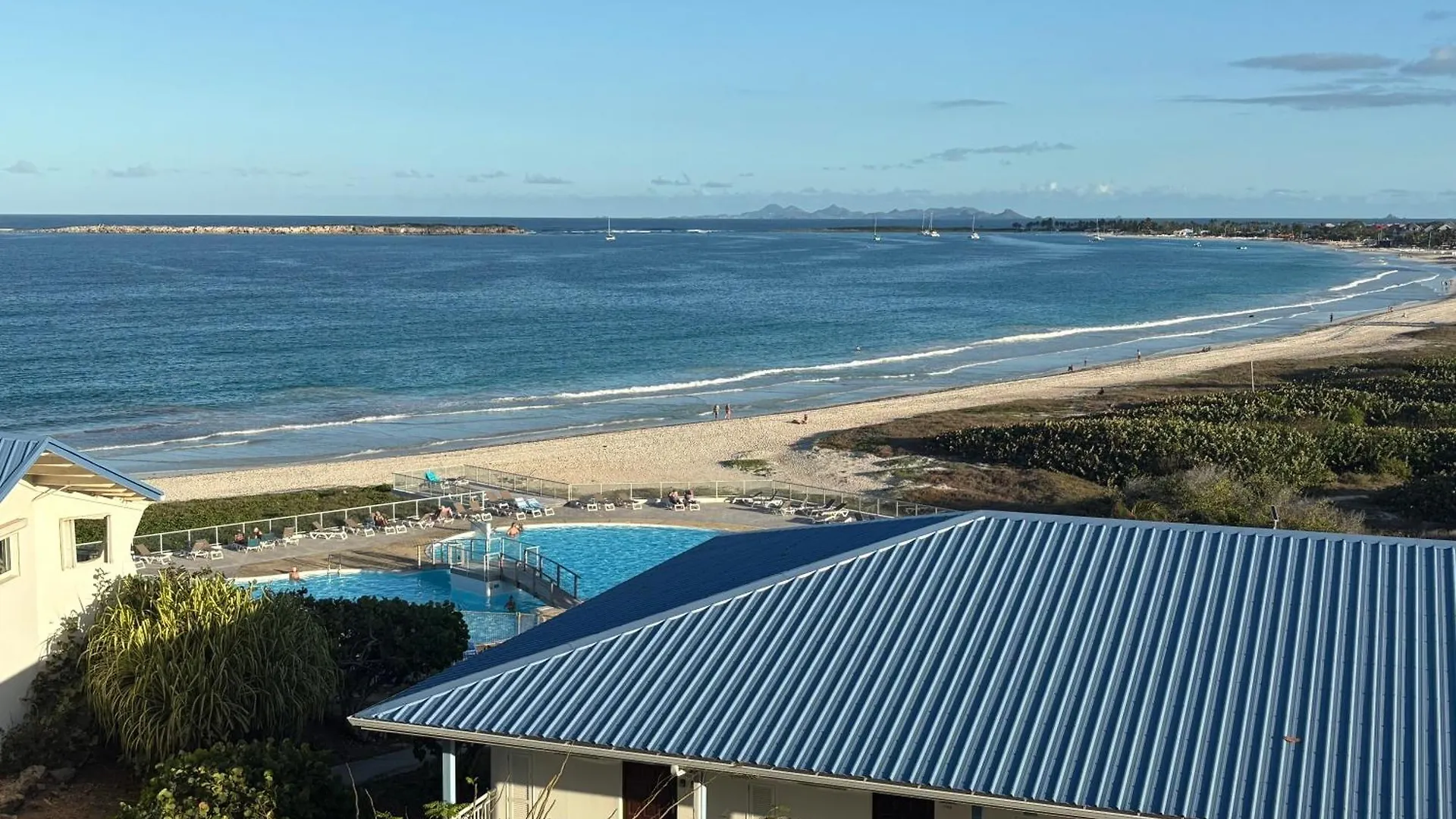 Apartment French Ocean View, Beach And Pool Cul de Sac